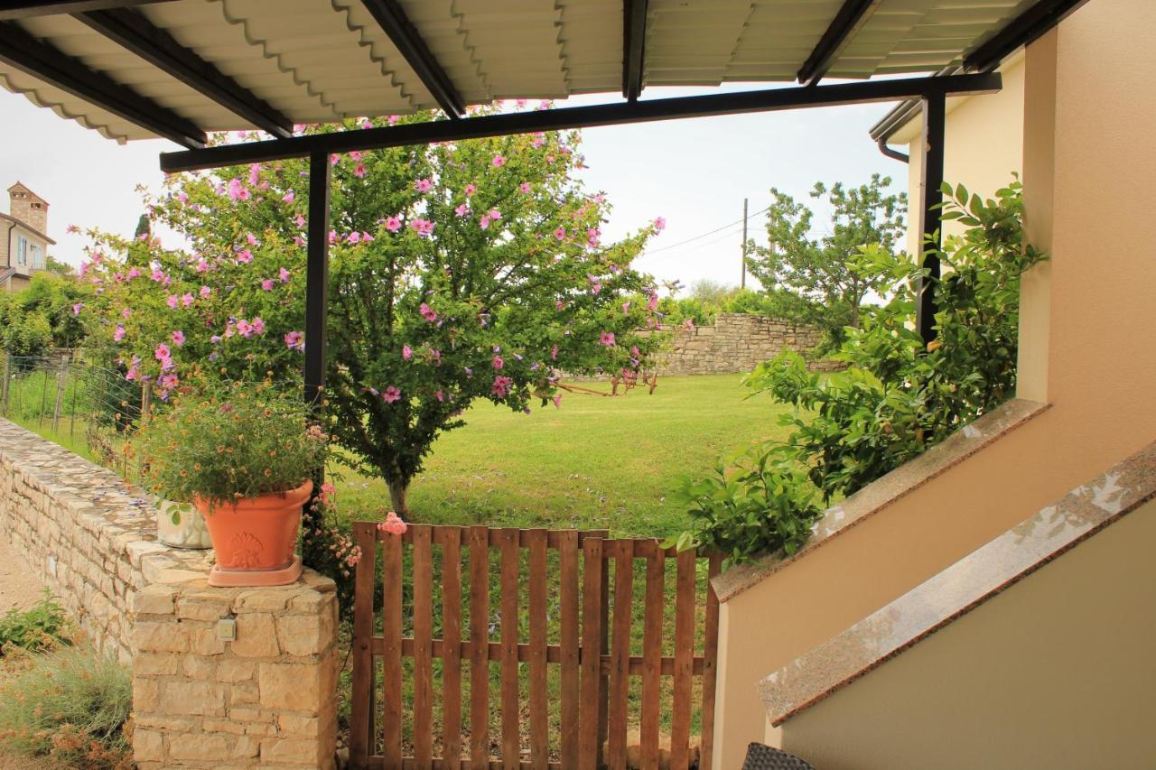 Apartman Robi Nova Vas  Esterno foto