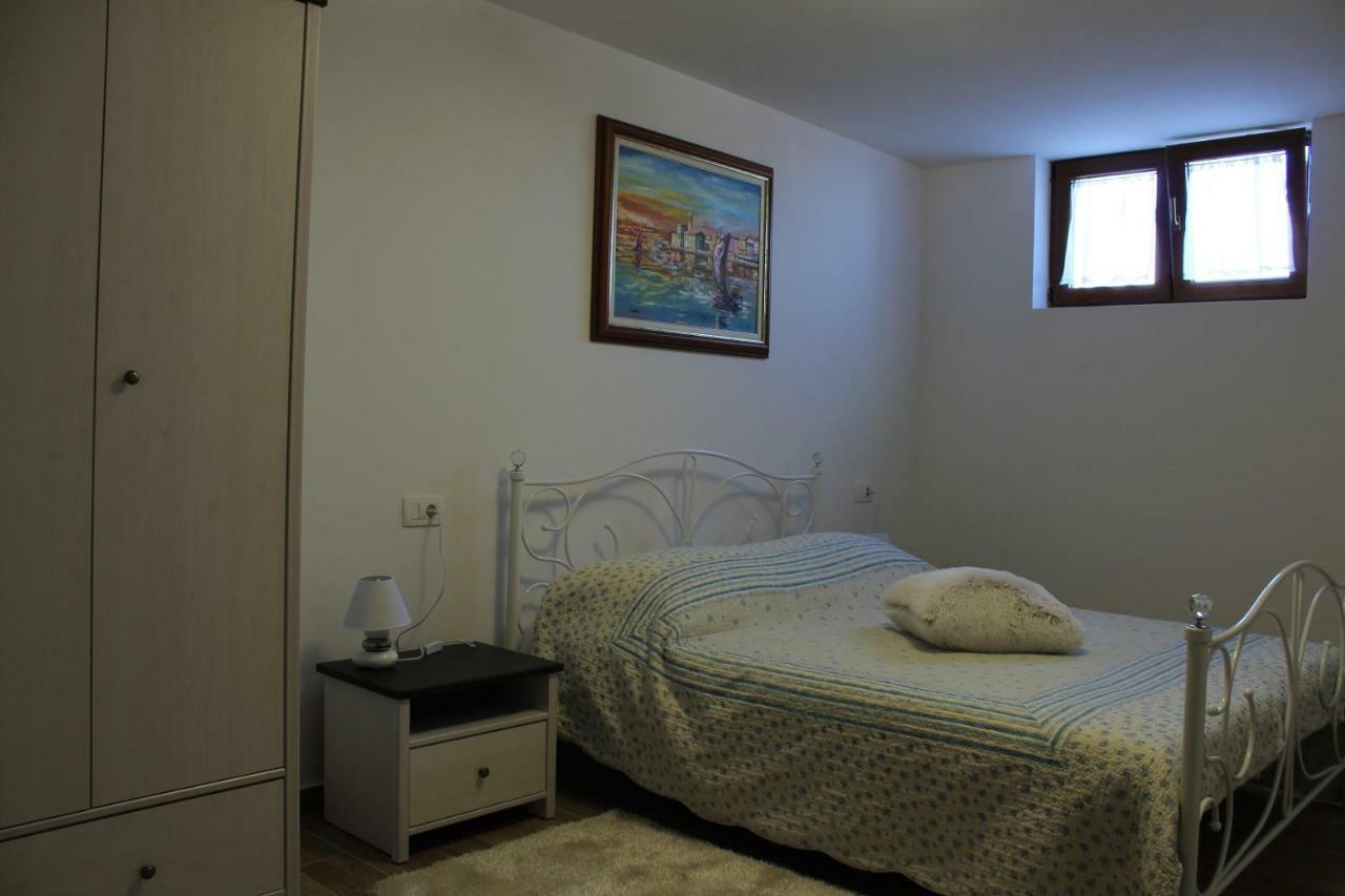 Apartman Robi Nova Vas  Esterno foto
